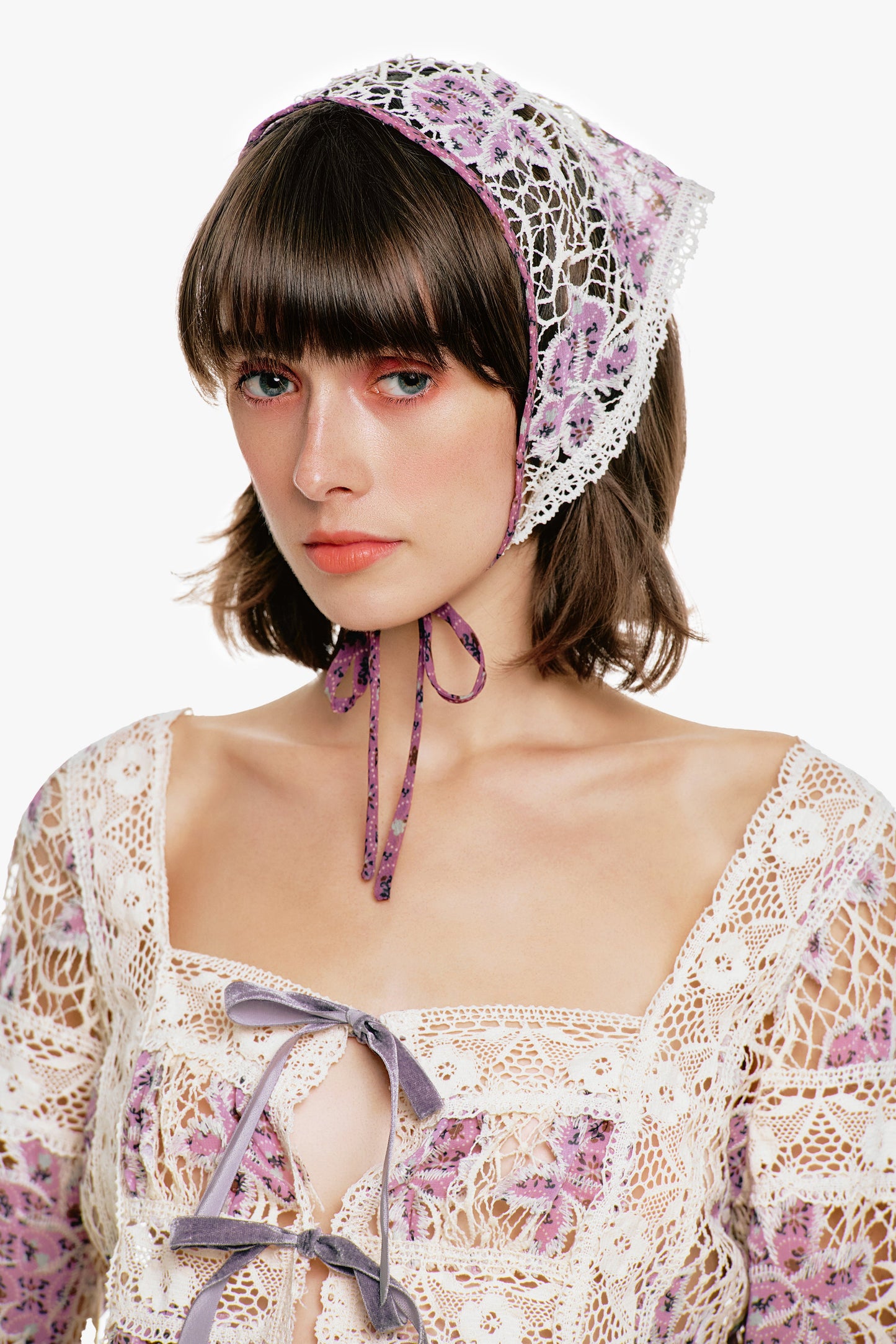 Medallion Floral Lace Headscarf