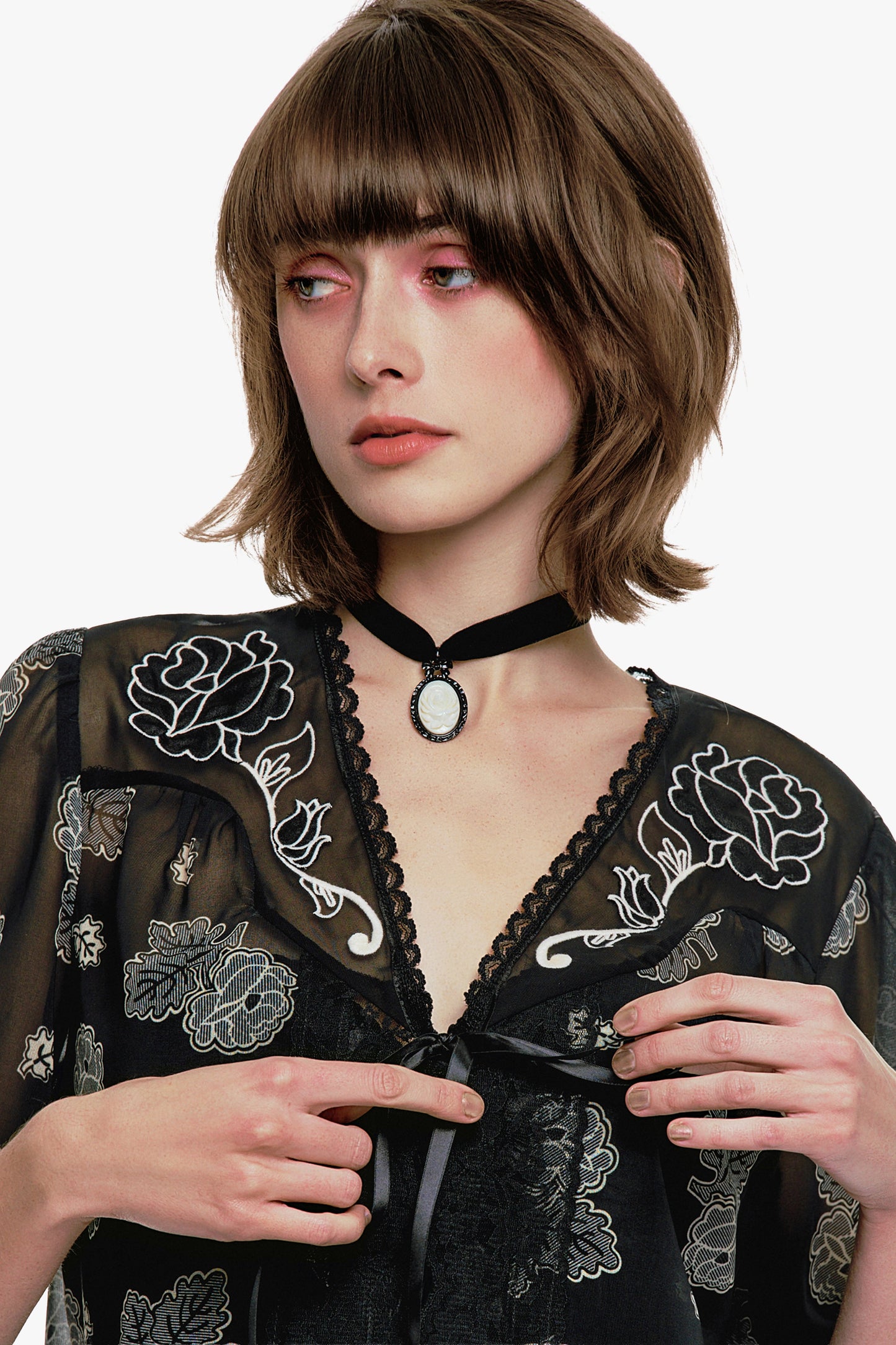 Rose Drop Choker Necklace - Ivory