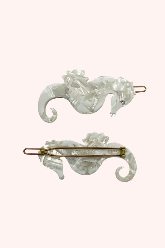 Sweet Seahorse Hair Pin Pearly White