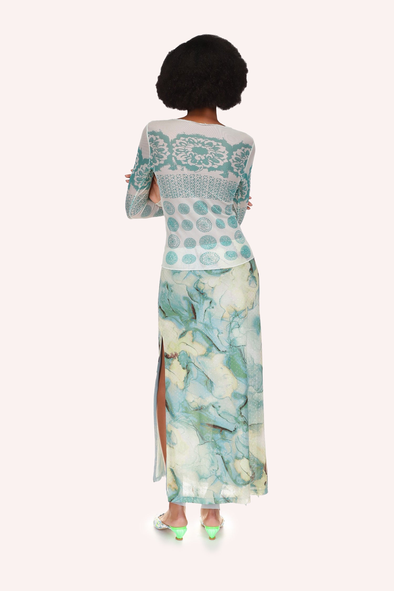 Cosmos Mesh Skirt is a straight skirt, slightly see-thru, ankles long