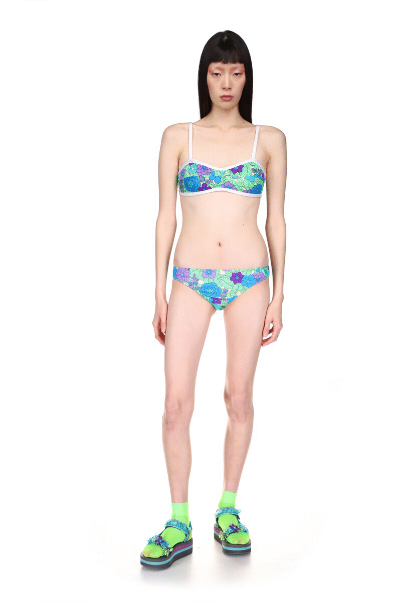 Bikini Set top with straps cross over the shoulder and attach to the adjustment straps on the back.