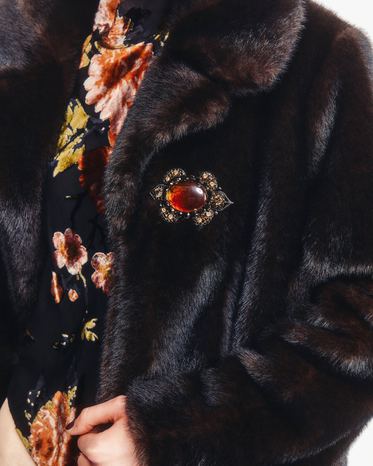 Anna Sui x Erickson Beamon Marbled Statement Brooch