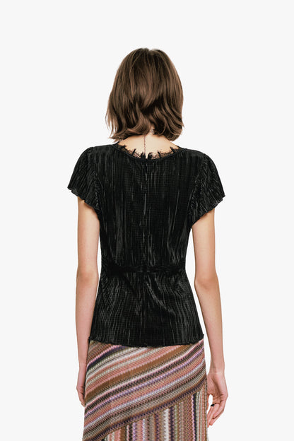 Plissé V-Neck Top