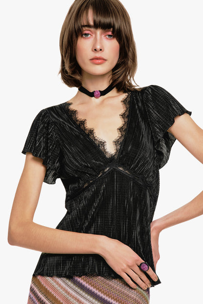 Plissé V-Neck Top