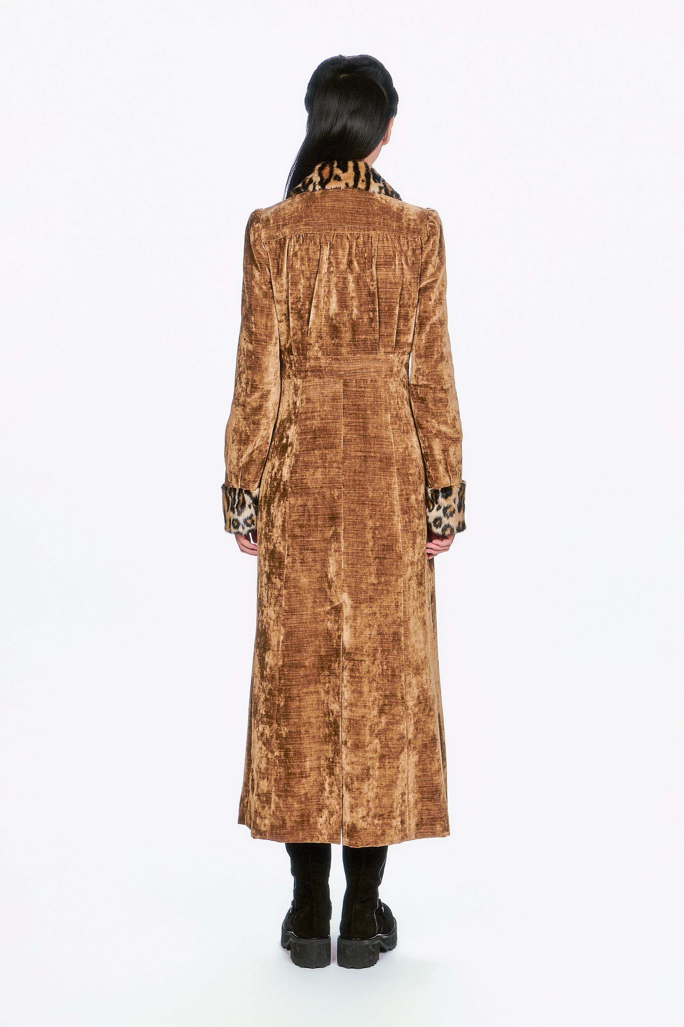 Velour Coat – Anna Sui