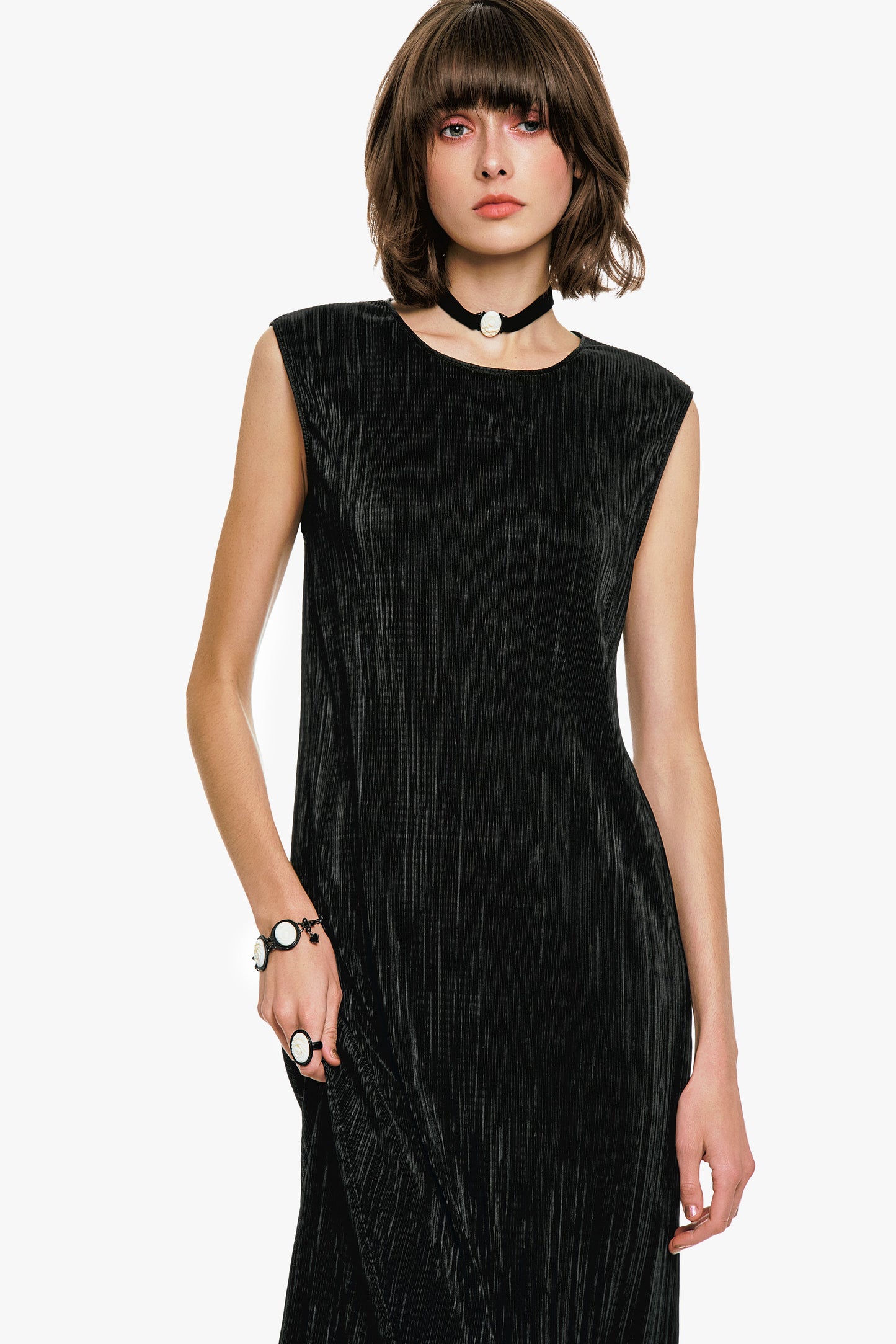 Plissé Sleeveless Maxi Dress