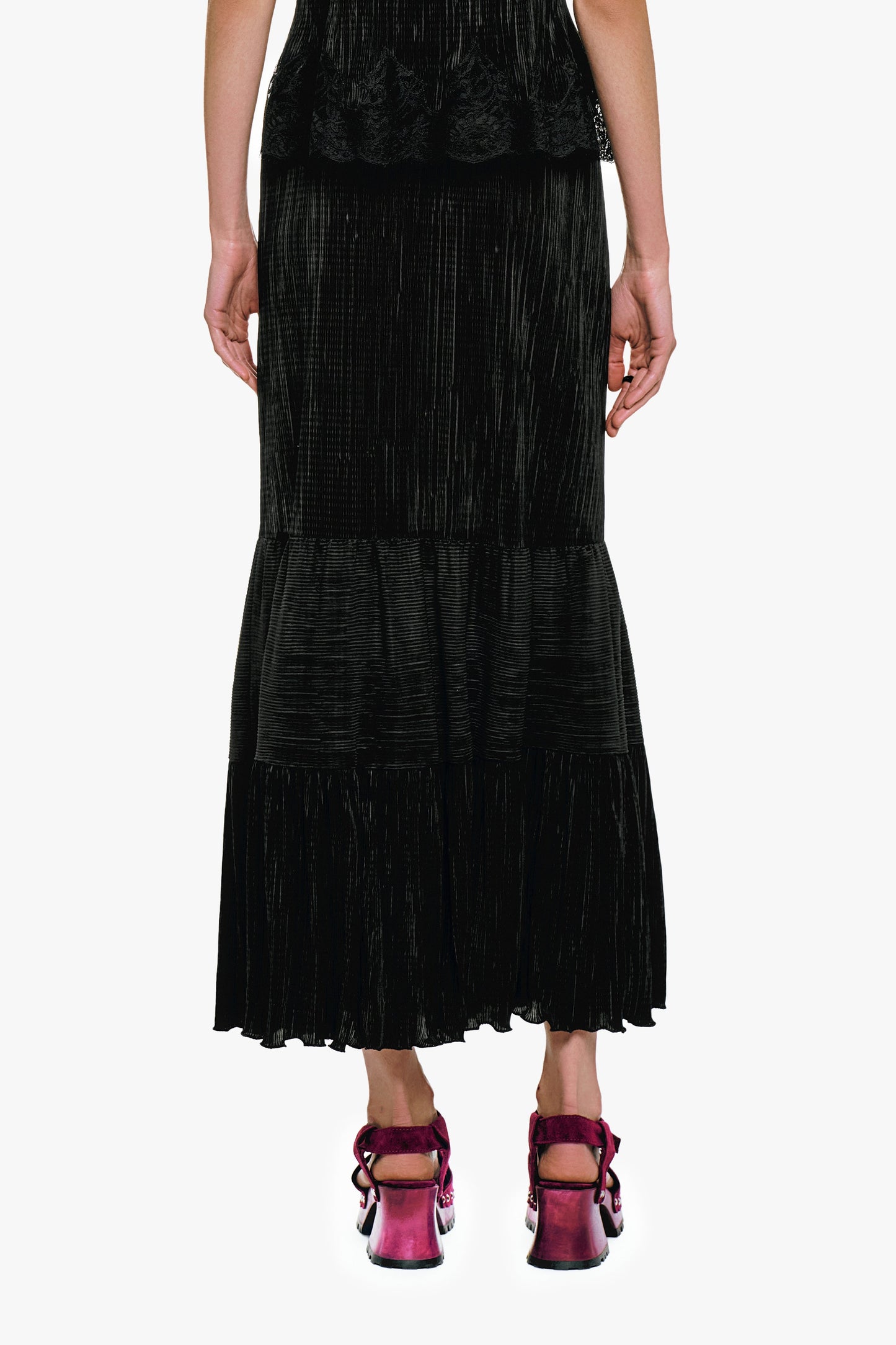 Plissé Tiered Maxi Skirt - Black