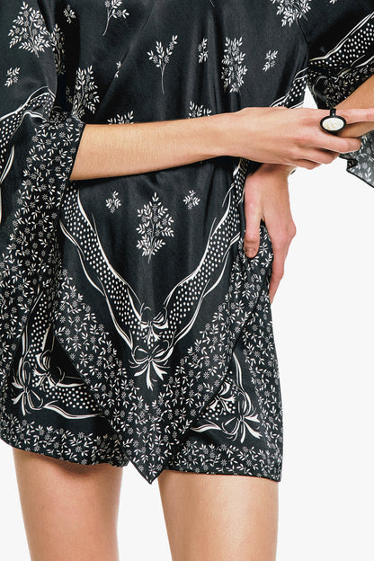 Ribbon Handkerchief Satin Print Shorts