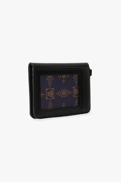 Black Retro Button Pass Case