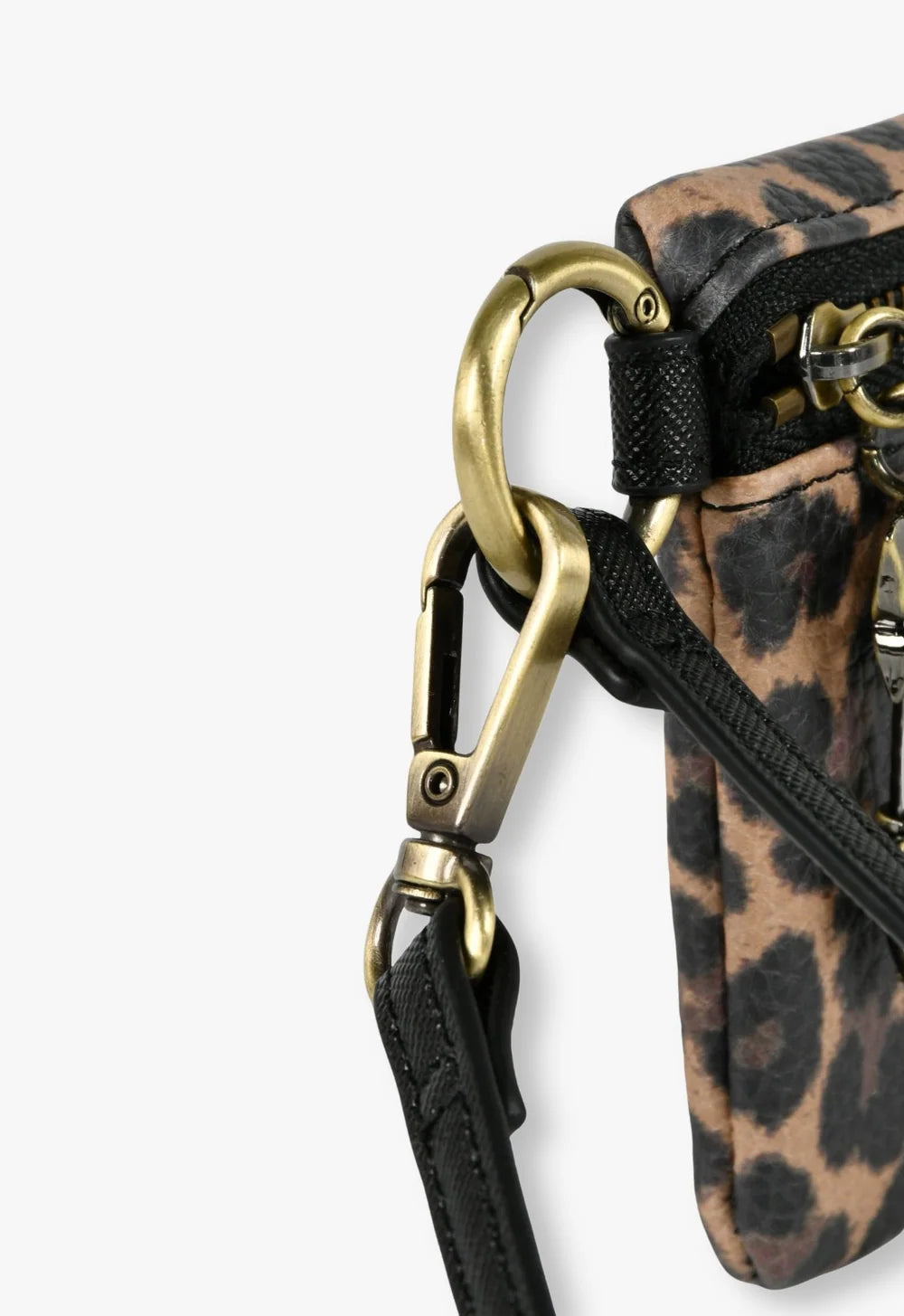 Wild Heart Leopard Wristlet