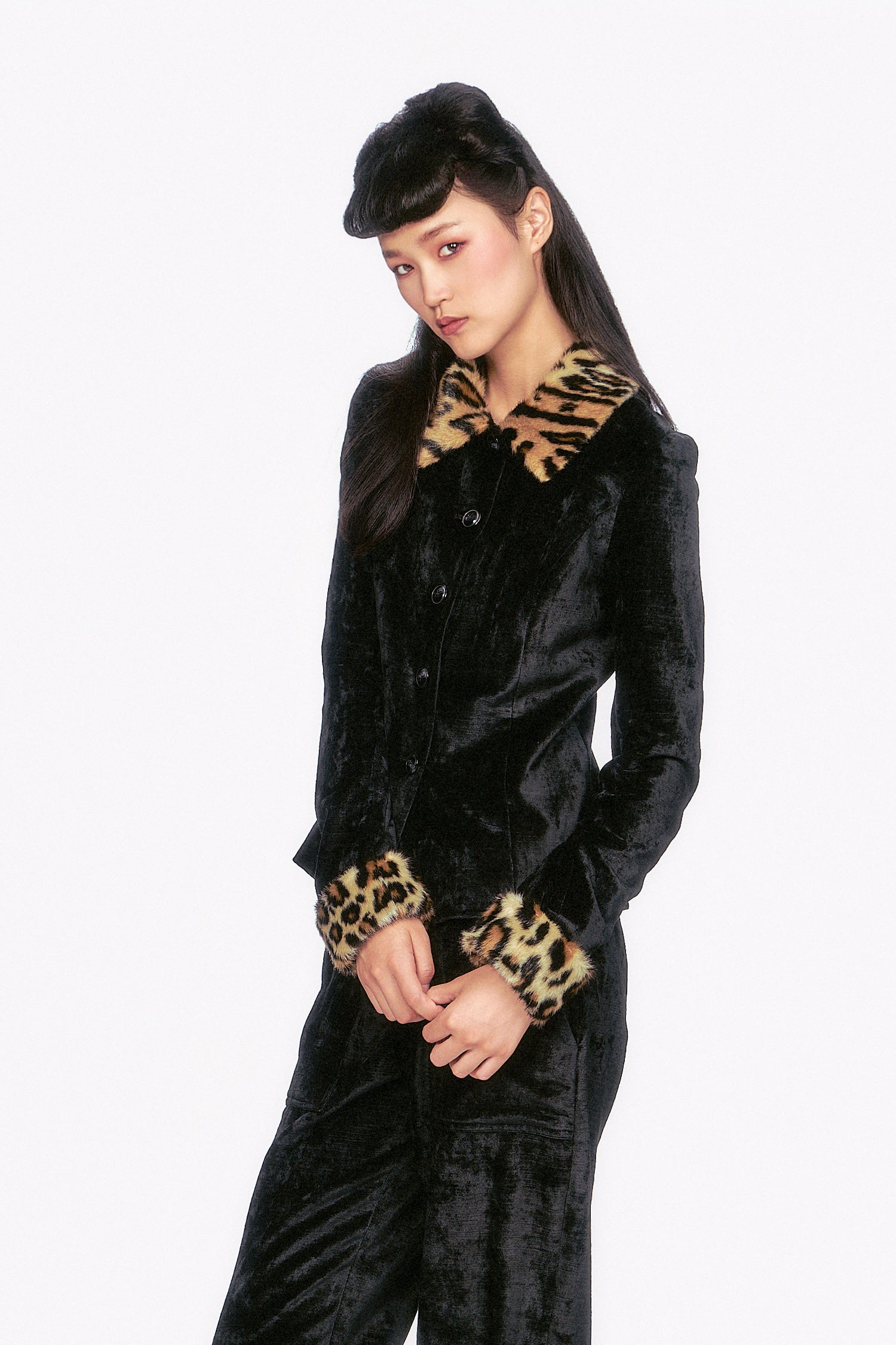 The Velour Jacket black, 5-buttons, leopard accents neckline collar with large triangular flaps.