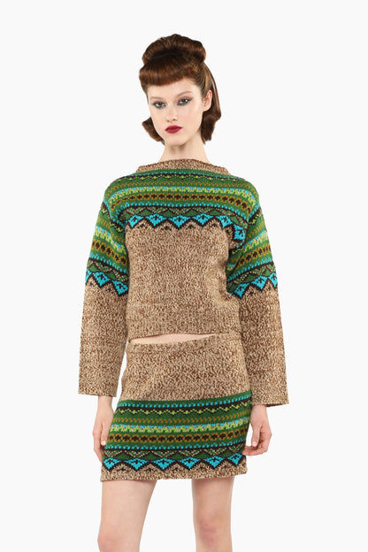 Fair Isle Sweater, shoulders Teal, and beige features a timeless pattern and a simple, tailored fit