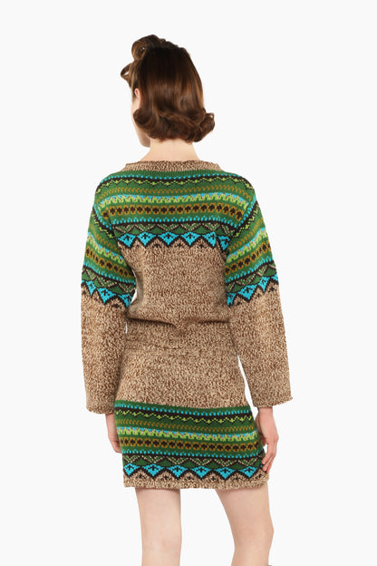 Fair Isle Sweater, shoulders Teal, and beige features a timeless pattern and a simple, tailored fit.