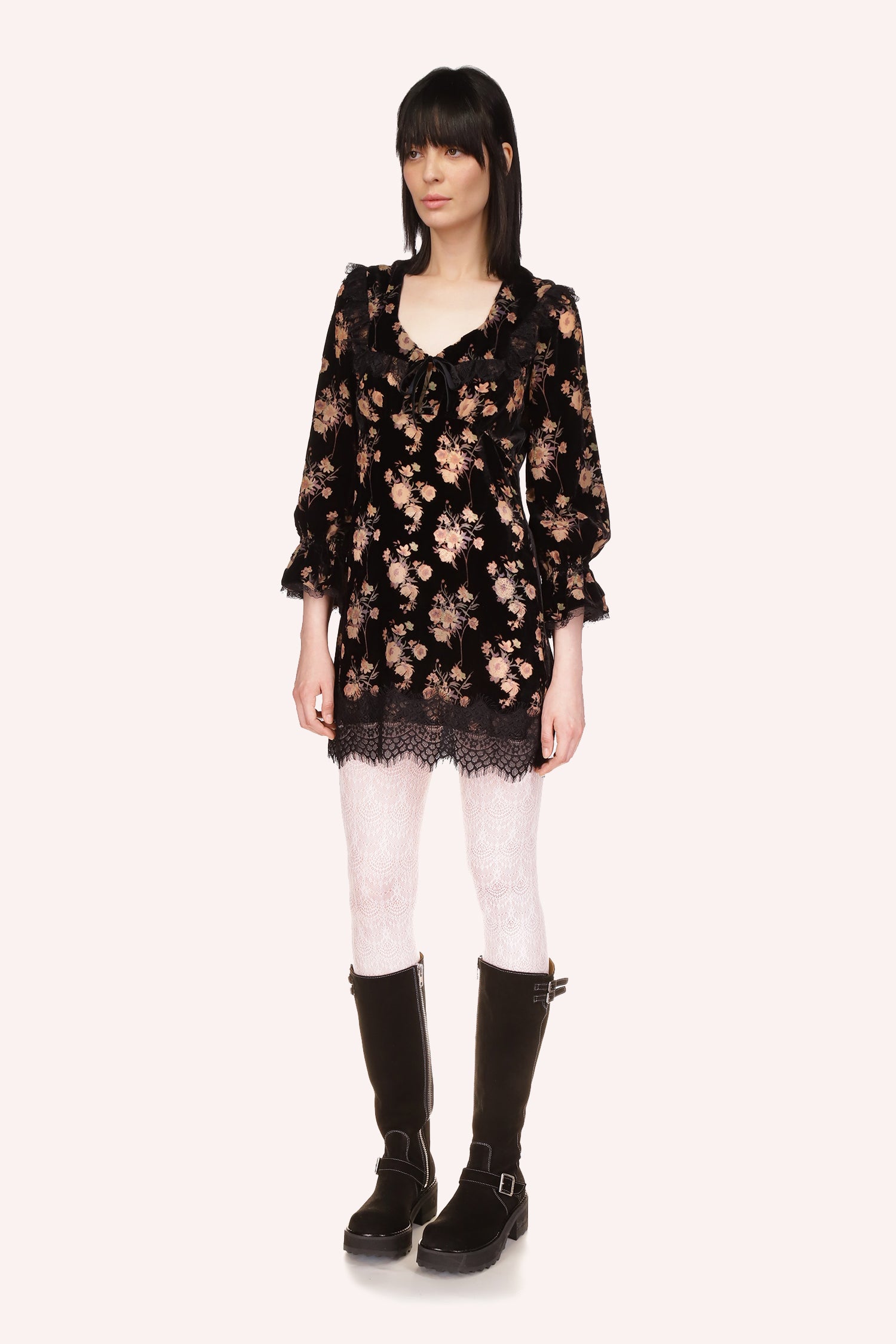 Front Dress in Black is with beige floral bouquet pattern, V-shaped collar, long sleeves, and black lace at collar and hem