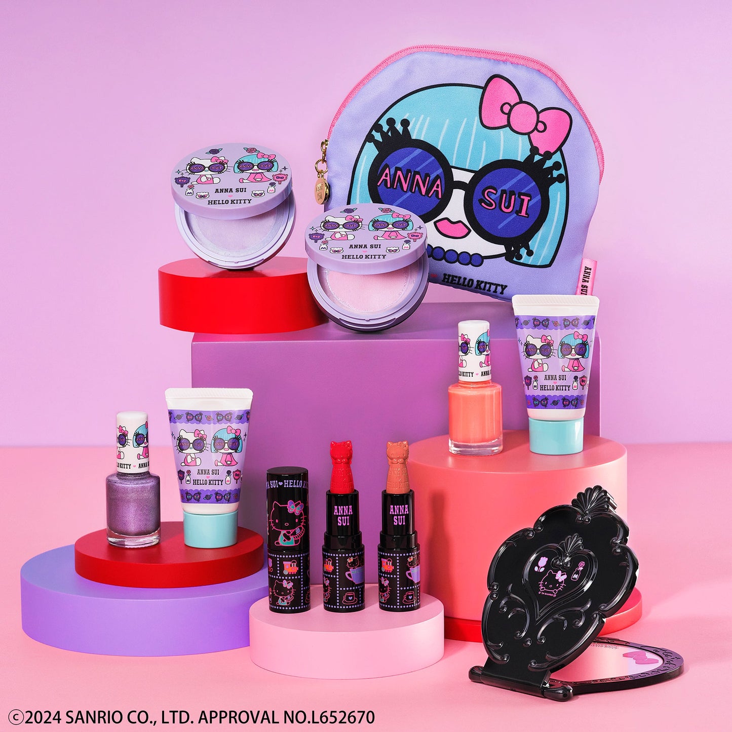 Limited Edition: Anna Sui ♥ Hello Kitty Loose Face Powder