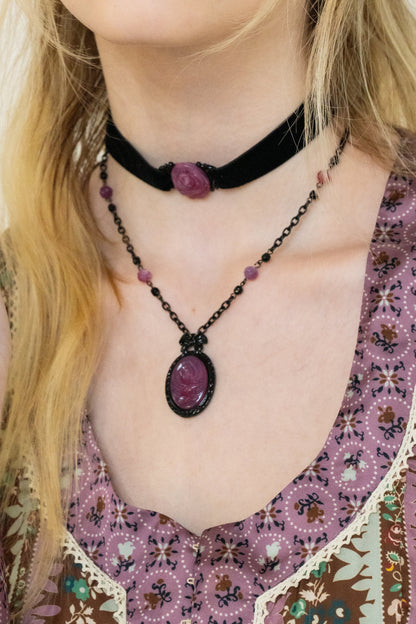 Carved Rose Victorian Necklace & Choker Set – Dusty Rose