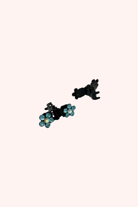 Baby Gemstone Daisy Jaw Clip Pair, in a floral design in blue, a mechanism with strong grip
