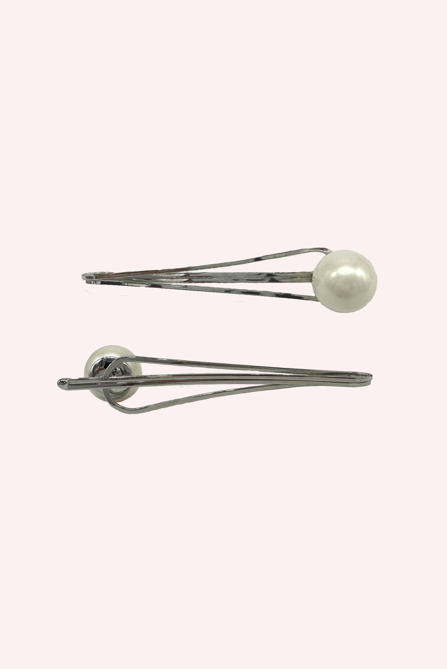 Pearl Accent Bobby Pin Pair<br> Silver - Anna Sui