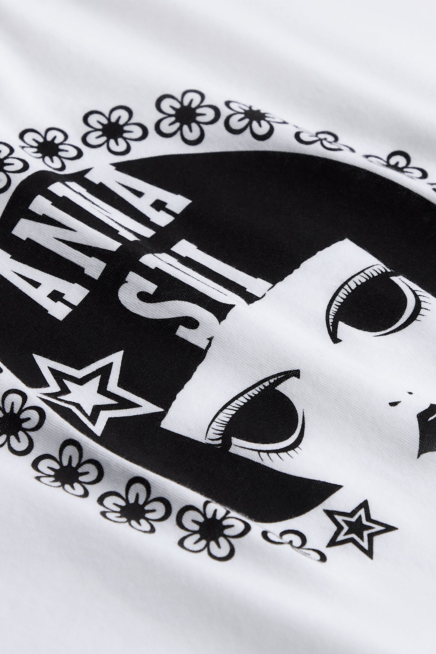 Olivia Rodrigo's Daisy Chain Fields x Anna Sui T-Shirt