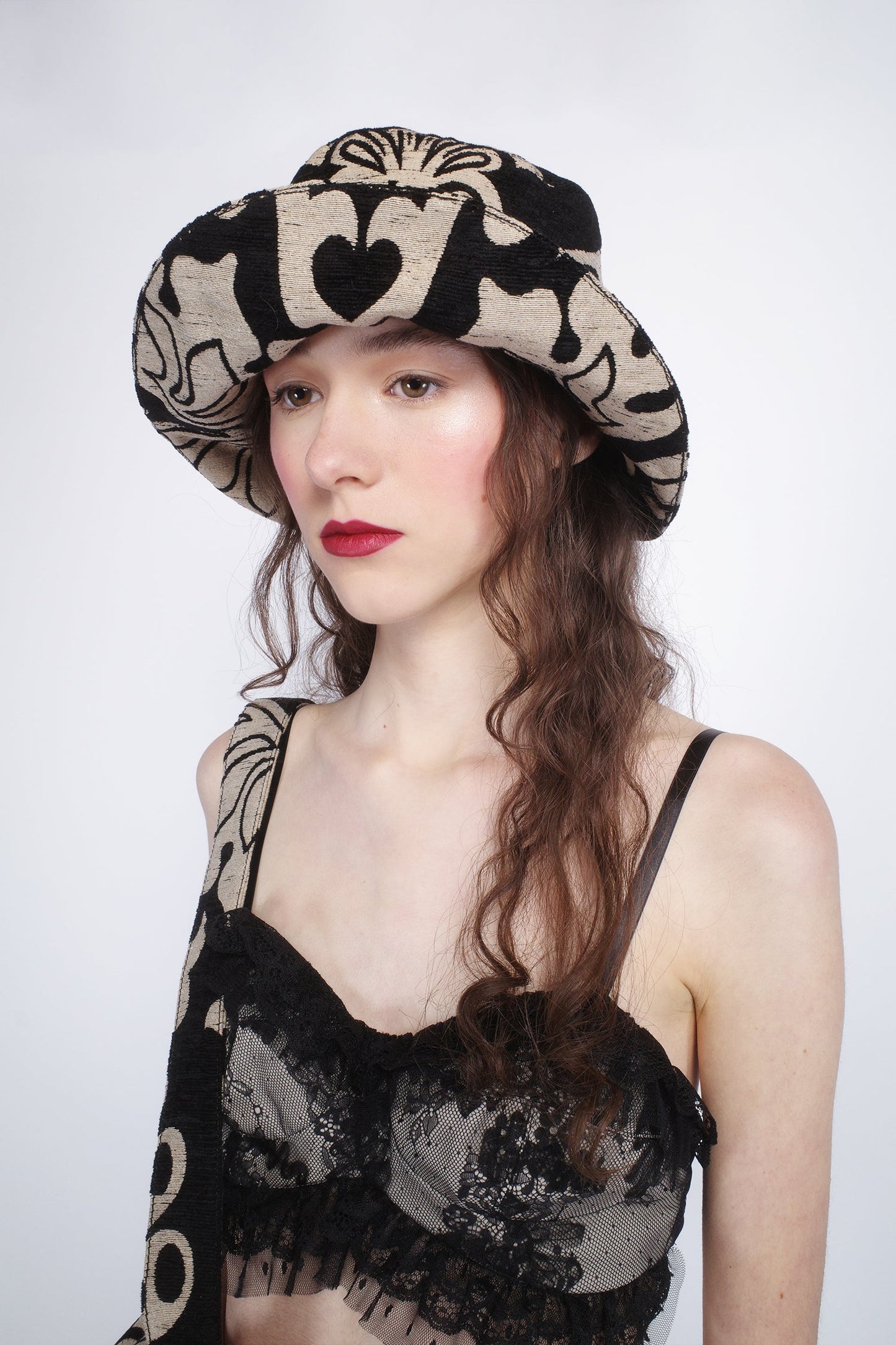 Beardsley Tapestry Oversized Brim Hat