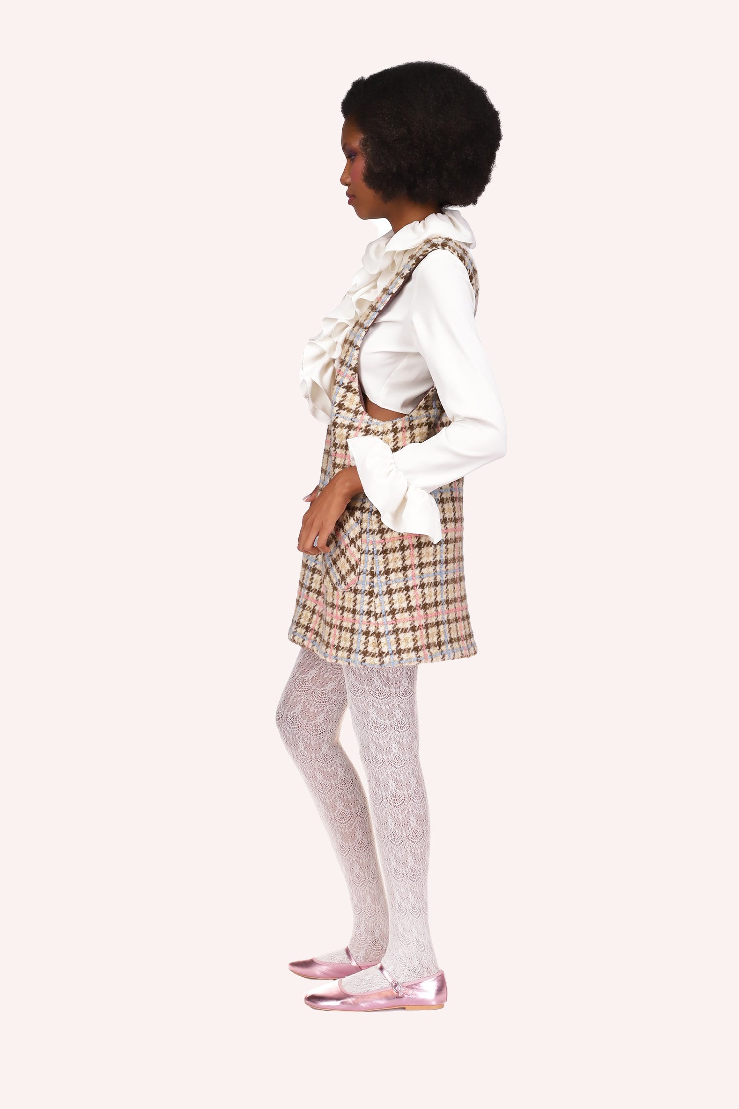 Houndstooth Plaid Jumper Chocolate a large opening under shoulders goes to the waist