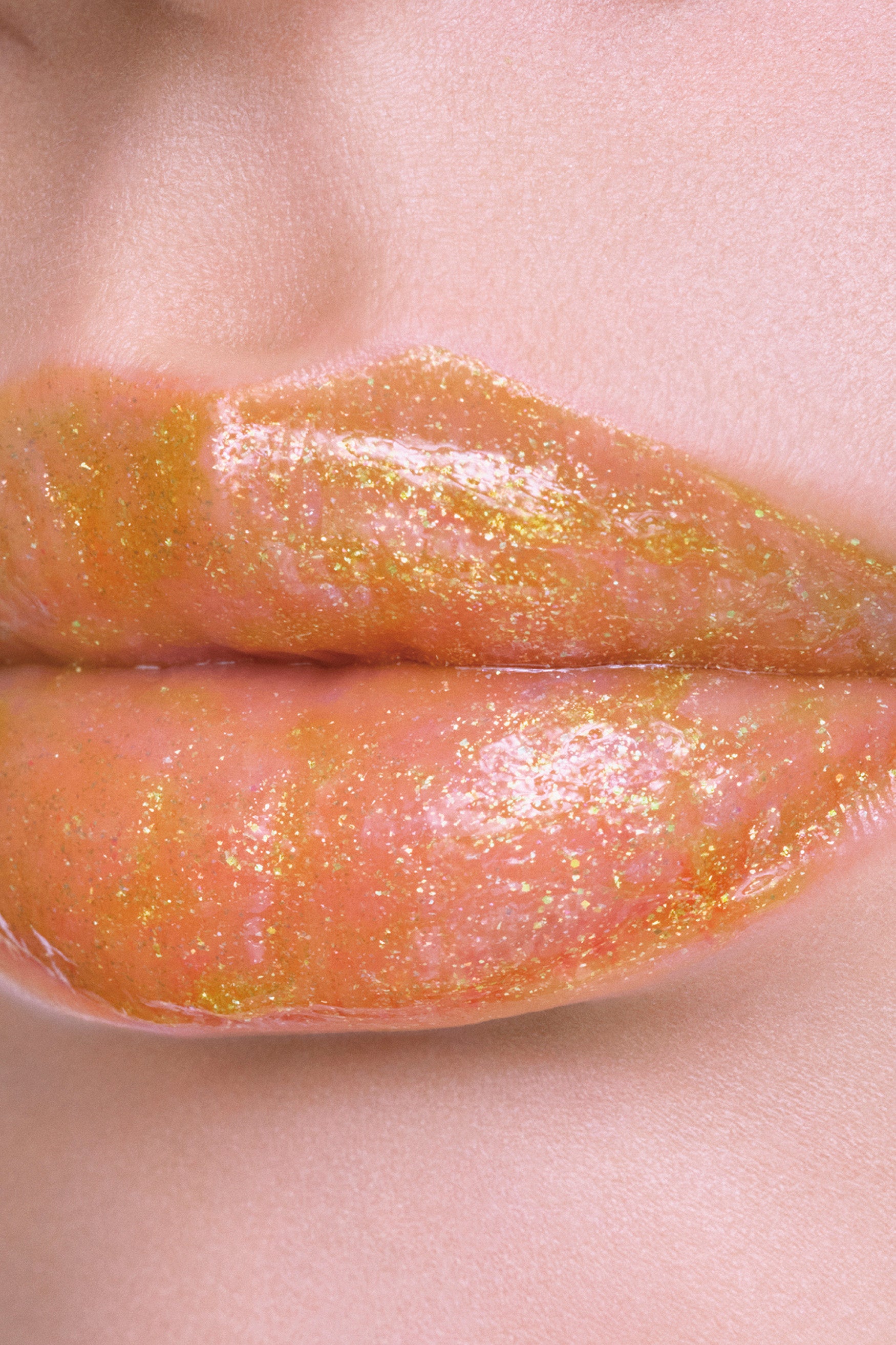 Lip with Pineapple Soda - emollient gives your lips a natural and dewy tone