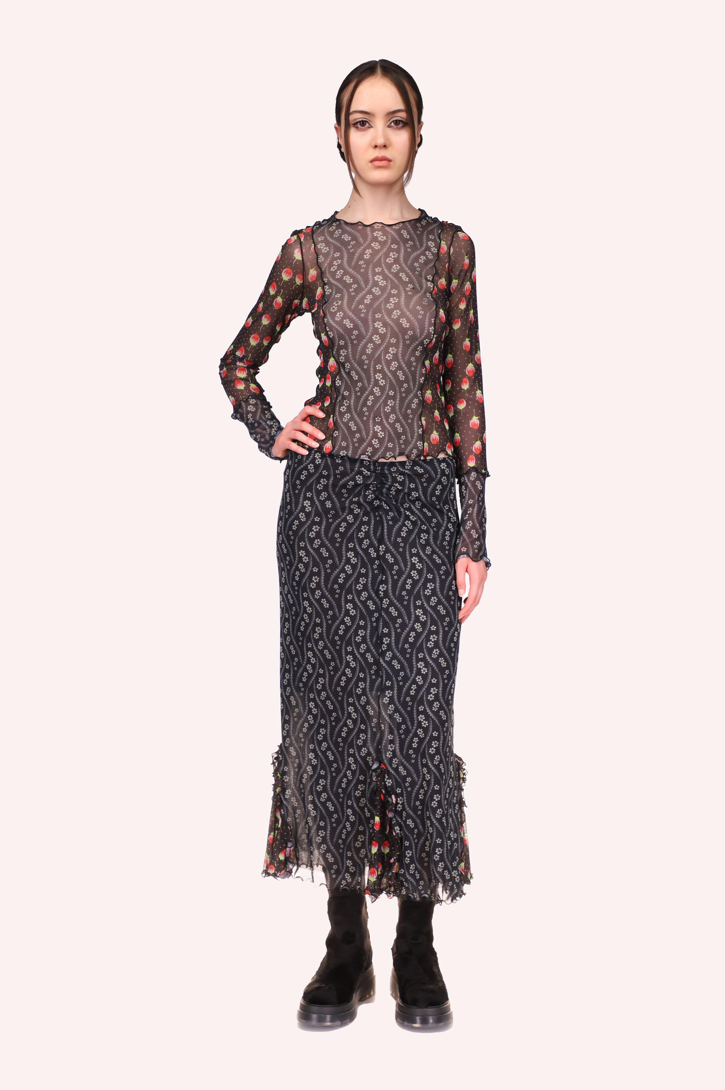 Posies & Roses Combo Mesh Skirt Black match with Posies & Roses Combo Mesh Top Black