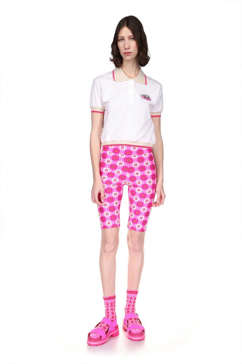 Deco Polo Top Neon Pink, white tee, short sleeves, collar with flap, hips long