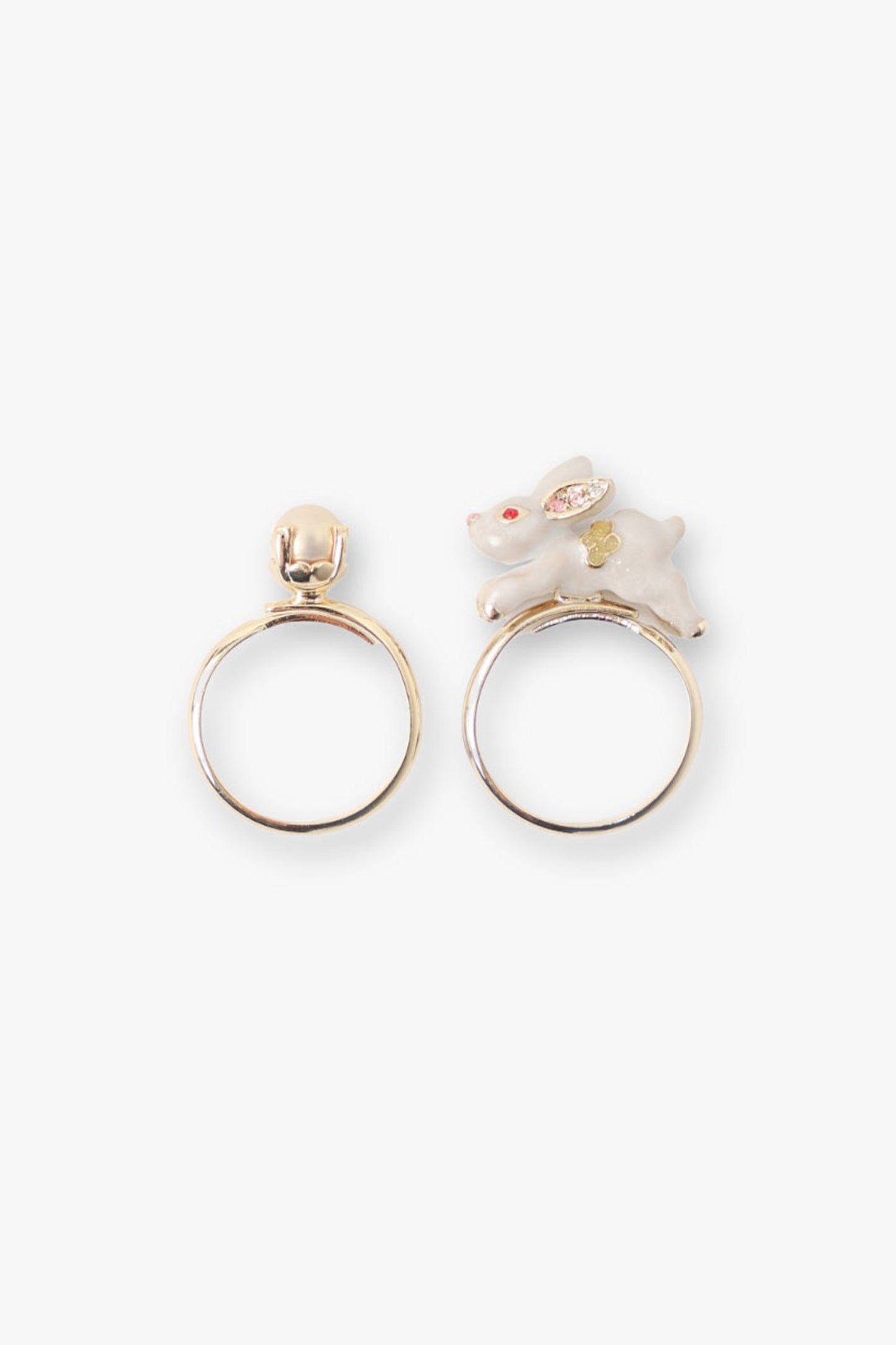 Ring set of White Rabbit and pearl, yellow gold color plating, synthetic resin, glass, artificial pearl