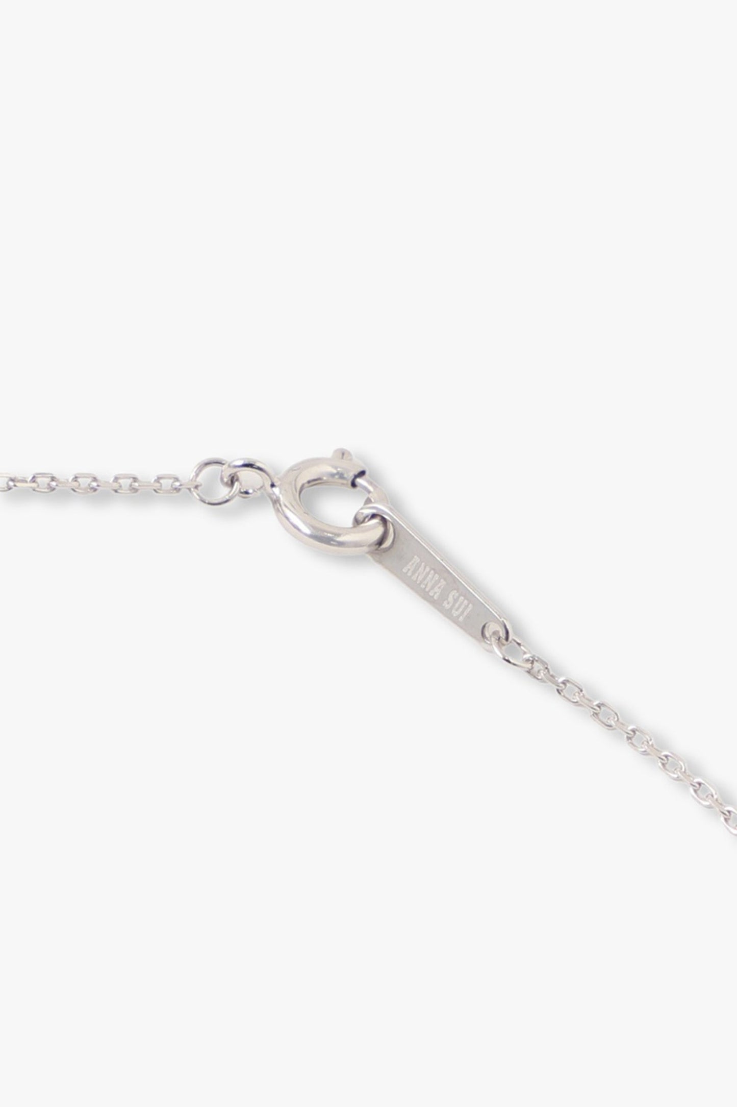  Necklace Silver, Detail of the spring ring clasp with Anna Sui imprint logo at the end