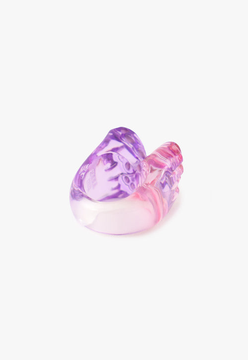 Butterfly Ring Pink Chunky butterfly ring, transparent material
