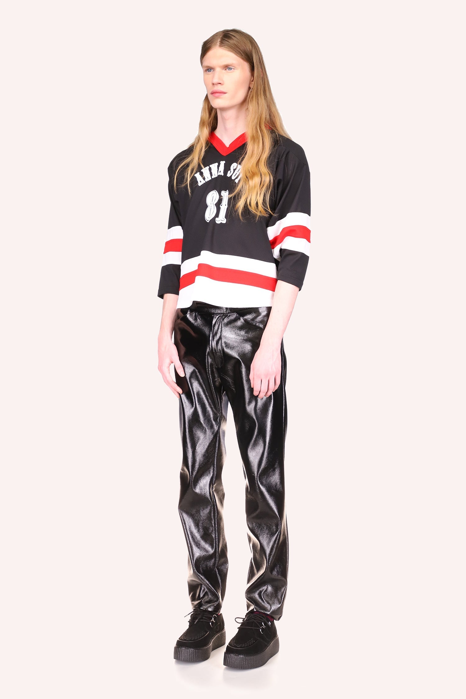 Jersey, mid arms sleeves, red v-collar, black on top, Anna Sui and 81 in white, stripes of white-red-white