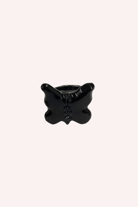 Doris Butterfly Ring Black, black chunky butterfly ring with rhinestone details