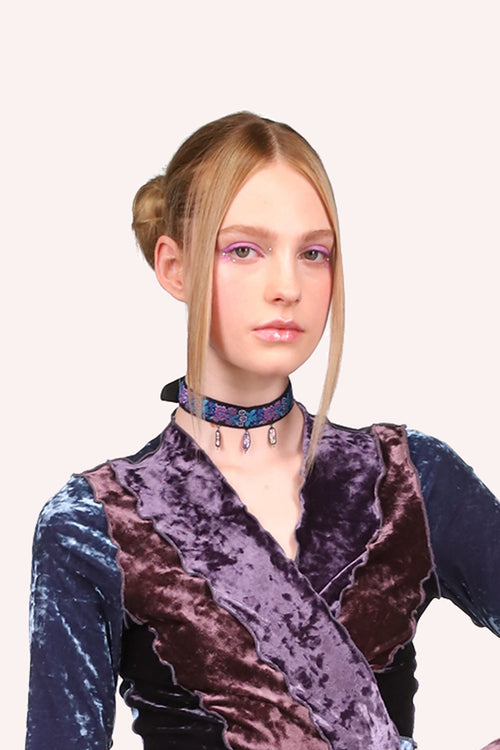 Fairytale Choker With Freshwater Pearls <br> Blue Multi - Anna Sui
